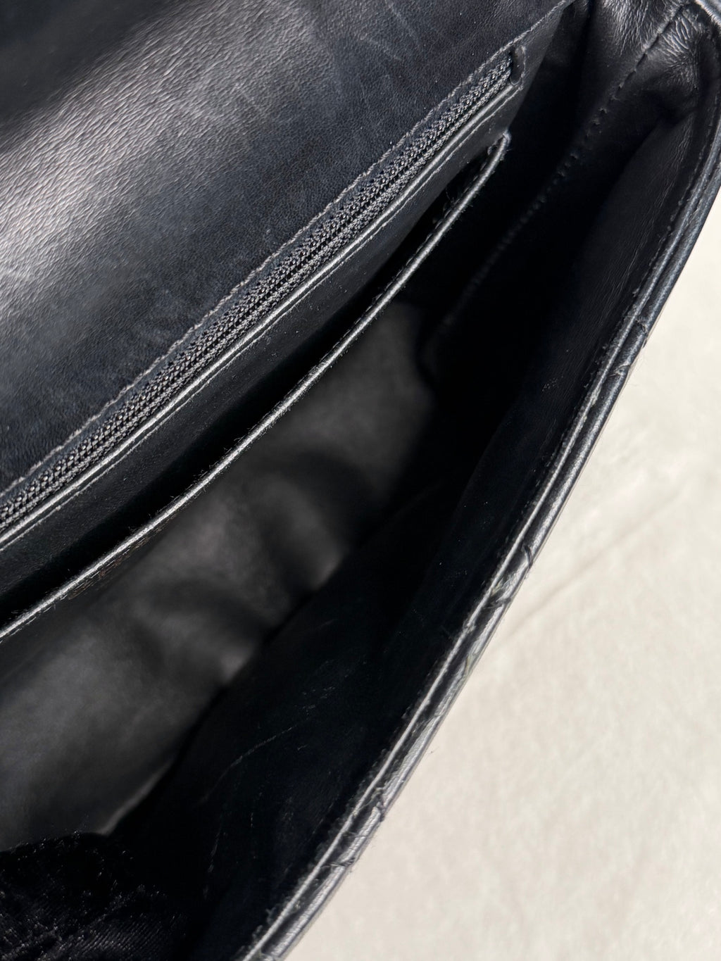 CHANEL Quilted  Lambskin Handbag
