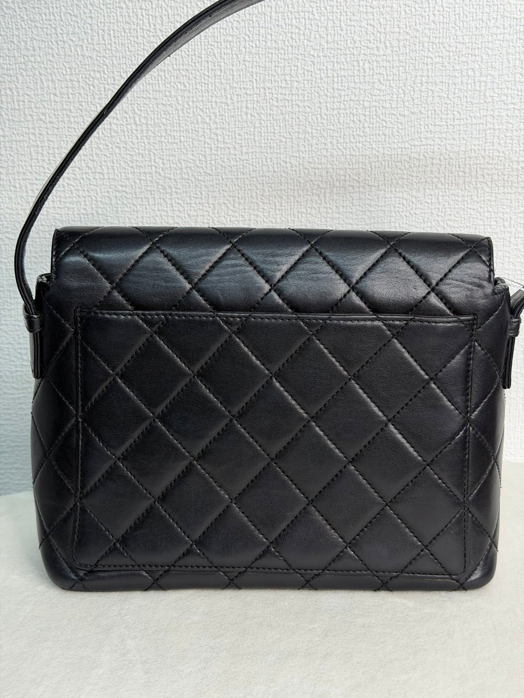 CHANEL Quilted  Lambskin Handbag