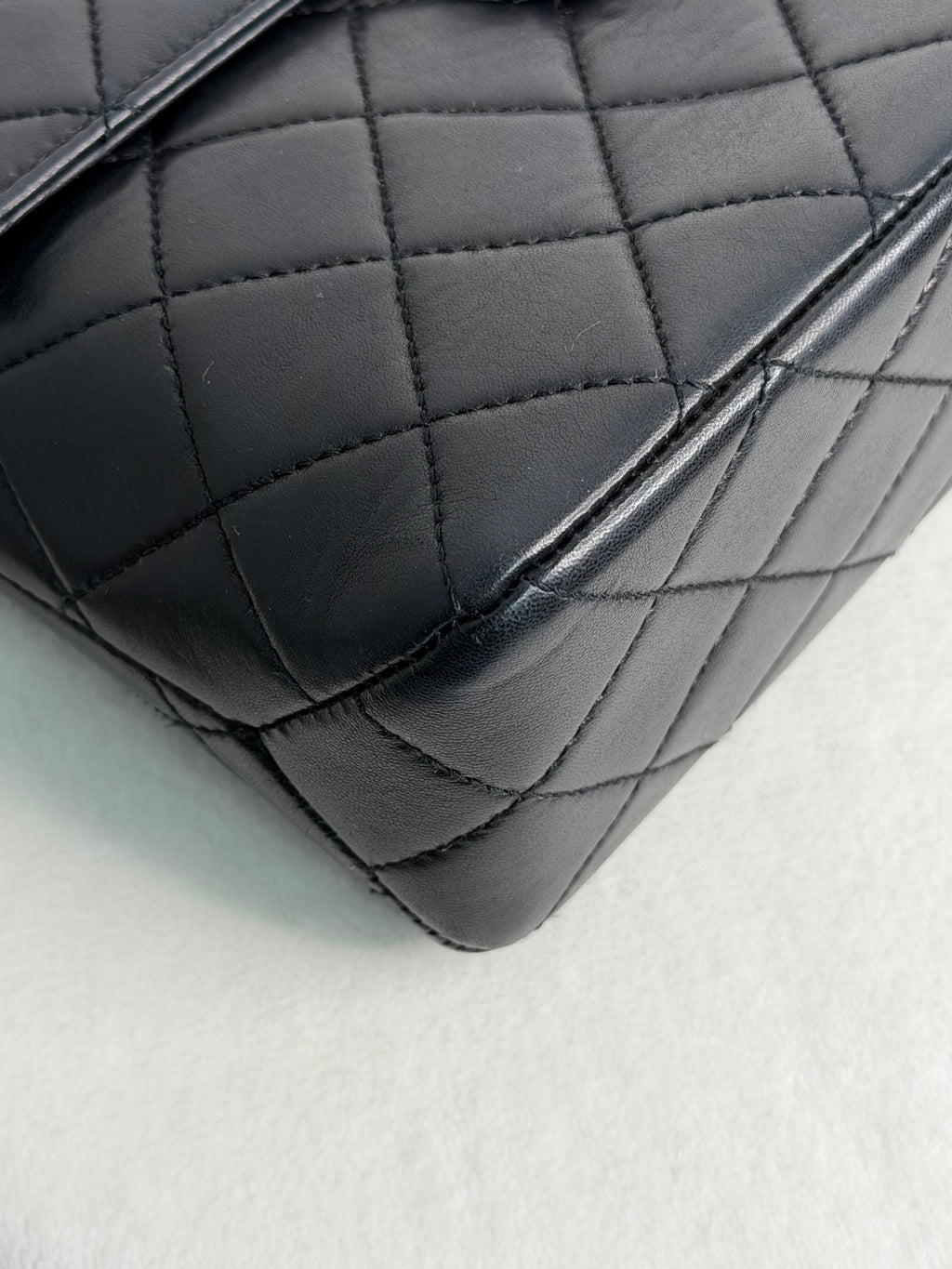 CHANEL Quilted  Lambskin Handbag
