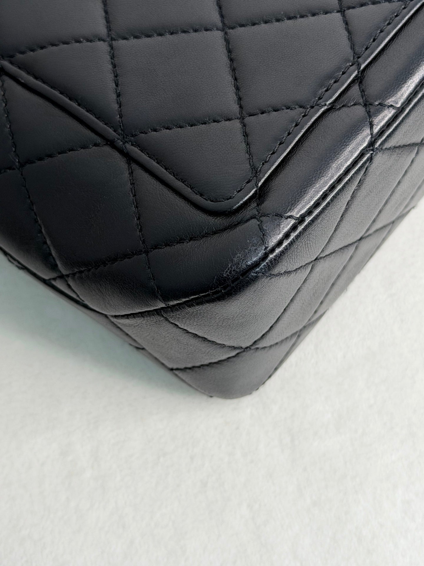 CHANEL Quilted  Lambskin Handbag