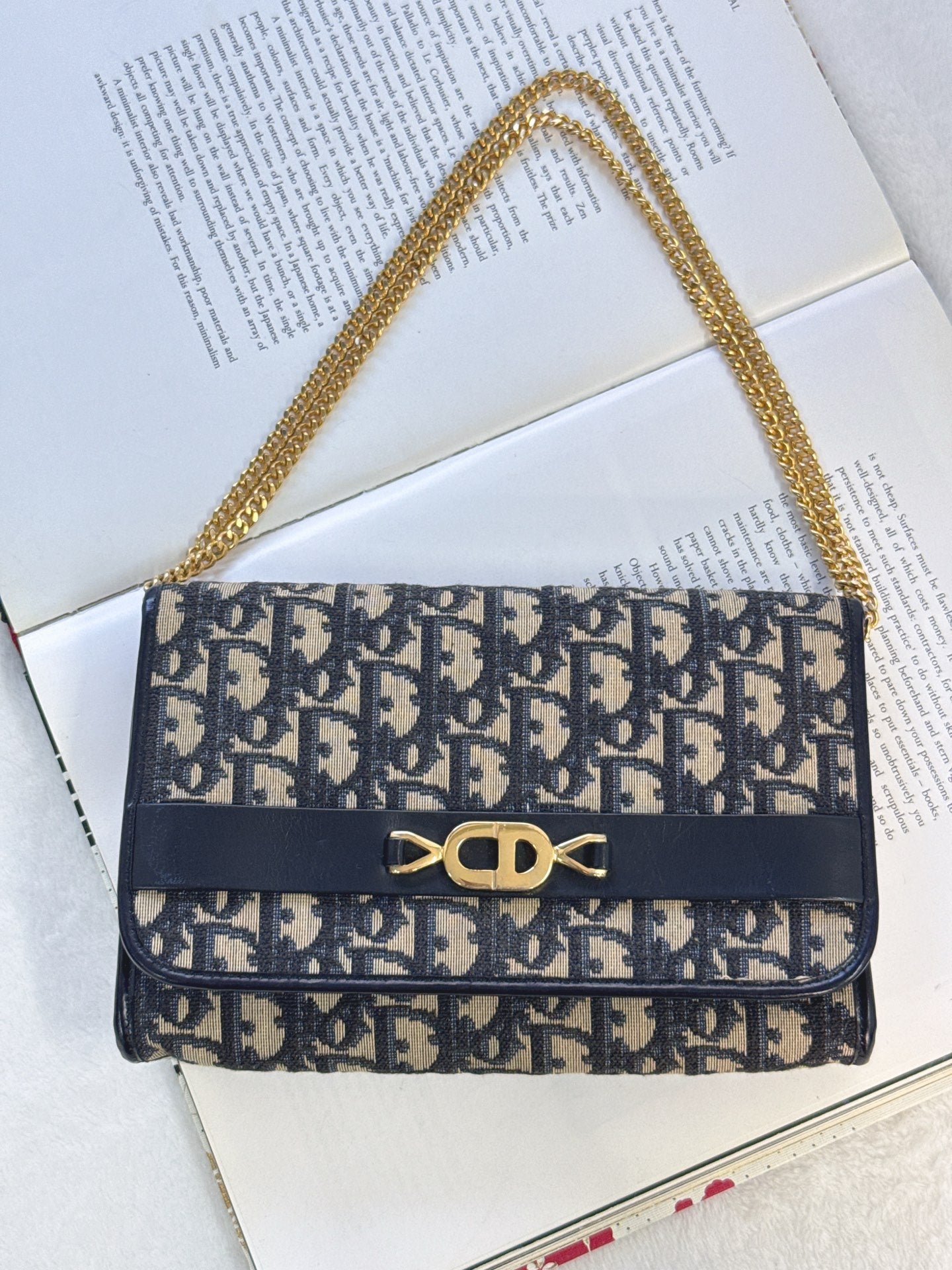 CHRISTIAN DIOR Oblique Flap Chainbag