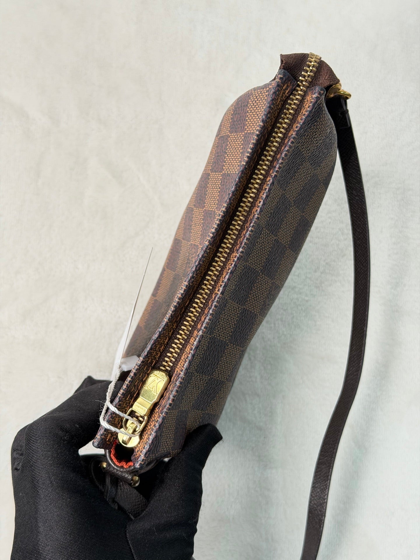 LOUIS VUITTON Damier Handbag