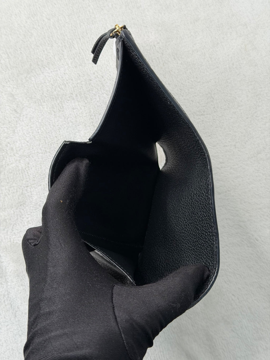 LOUIS VUITTON Monogram  Victorine Trifold Wallet
