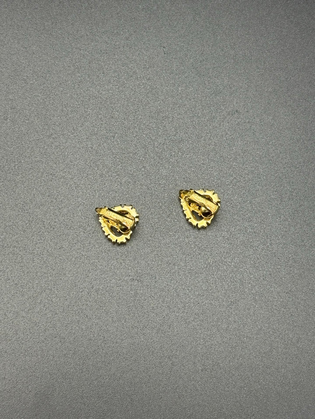 CHRISTIAN DIOR Rheinstone Heart-Shaped Clip On earring