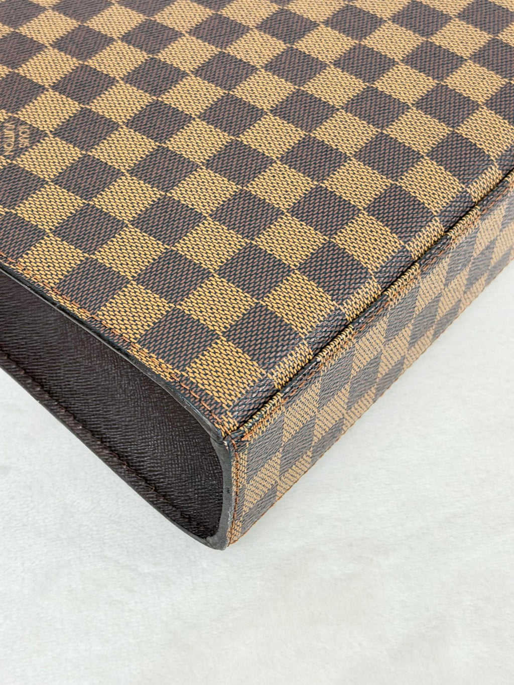 LOUIS VUITTON Damier Kelly MillionYear Memorial Edition Limited