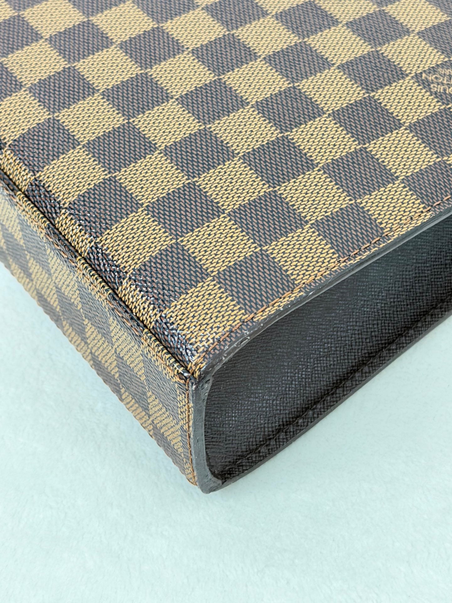 LOUIS VUITTON Damier Kelly MillionYear Memorial Edition Limited