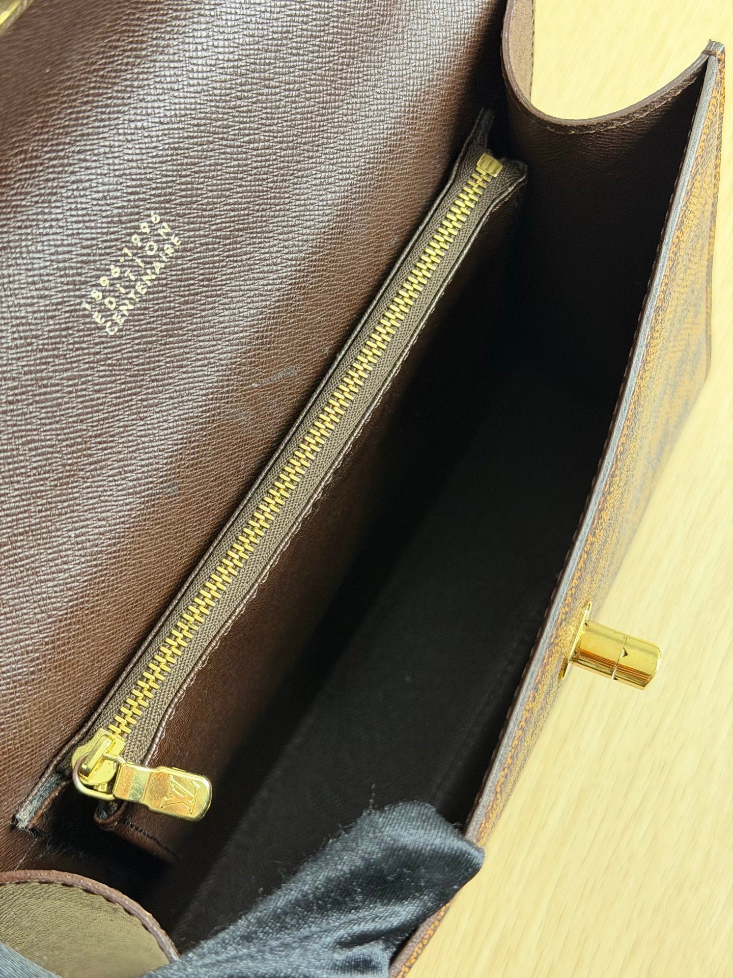 LOUIS VUITTON Damier Kelly MillionYear Memorial Edition Limited