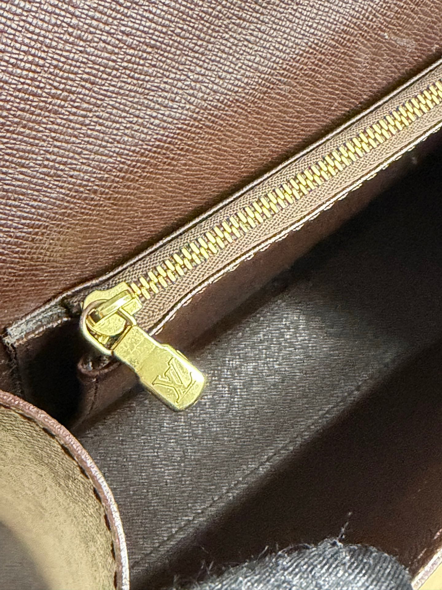 LOUIS VUITTON Damier Kelly MillionYear Memorial Edition Limited