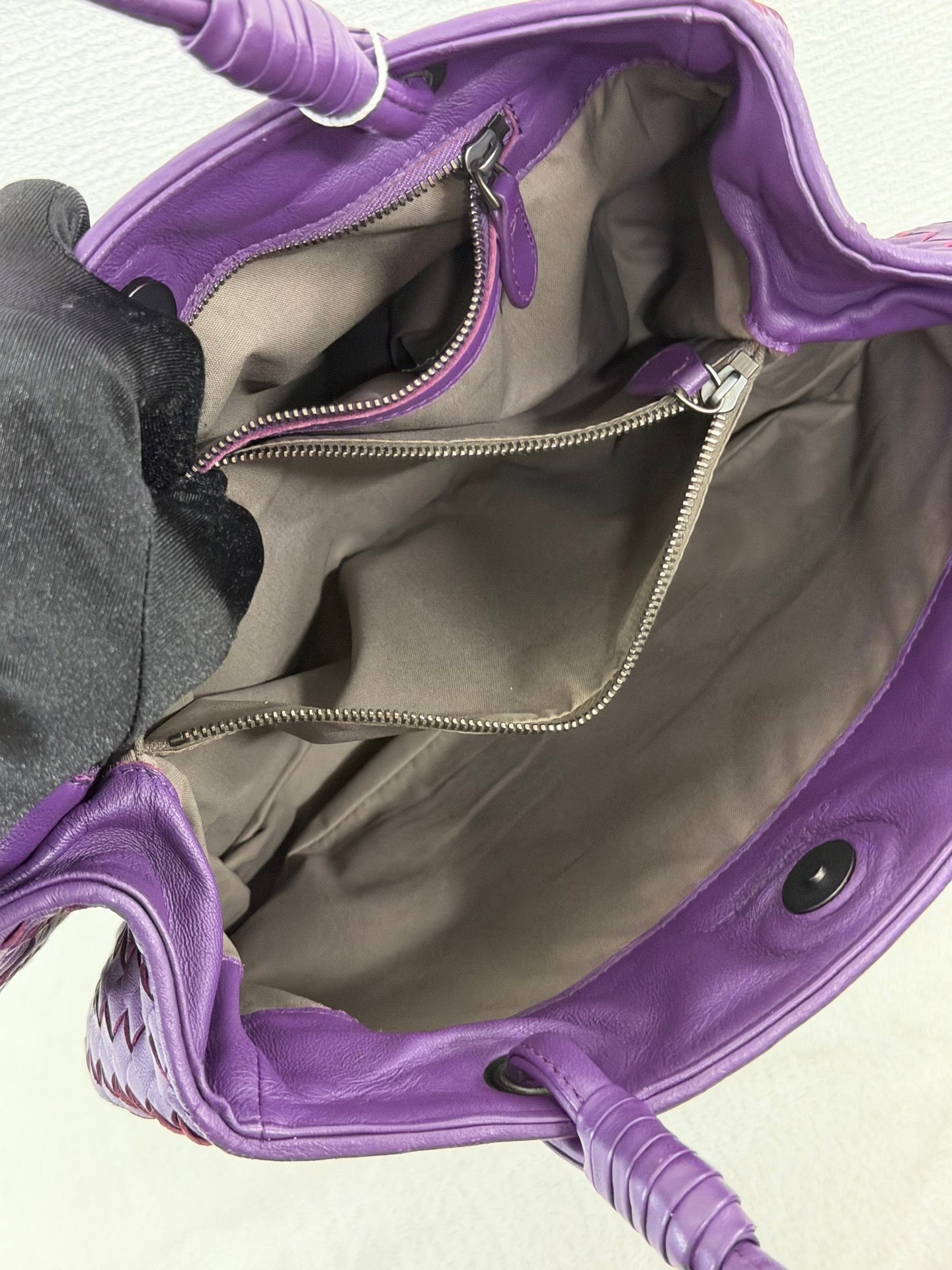 Bottega Veneta Intrecciato Handbag