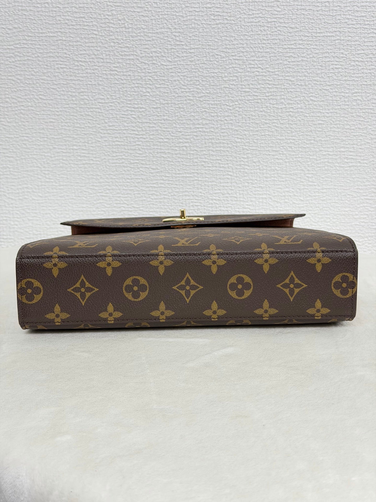 LOUIS VUITTON Monogram Kellybag