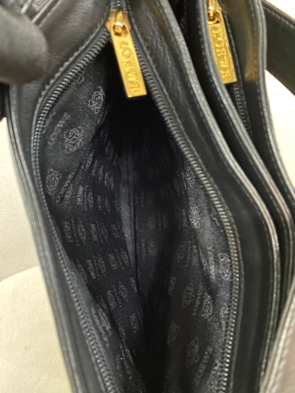 LOEWE Genuine Shoulderbag