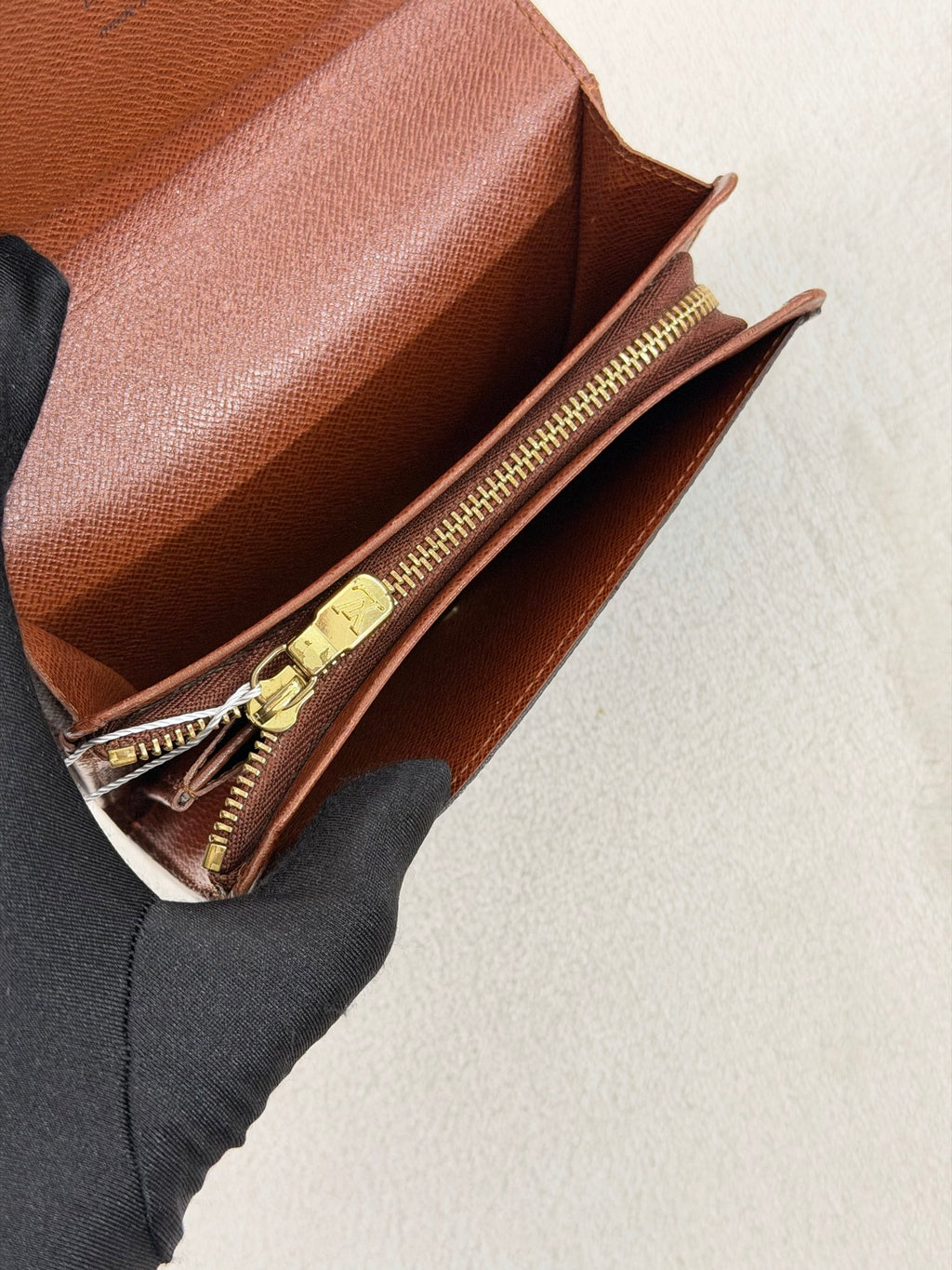 LOUIS VUITTON Monogram Bifold Wallet