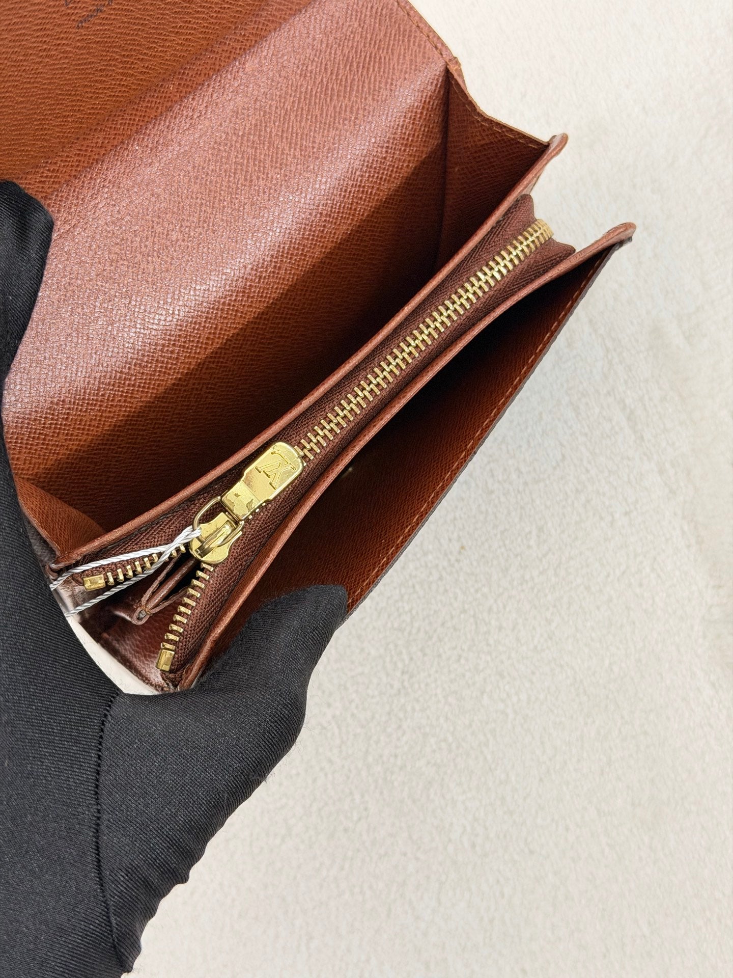 LOUIS VUITTON Monogram Bifold Wallet