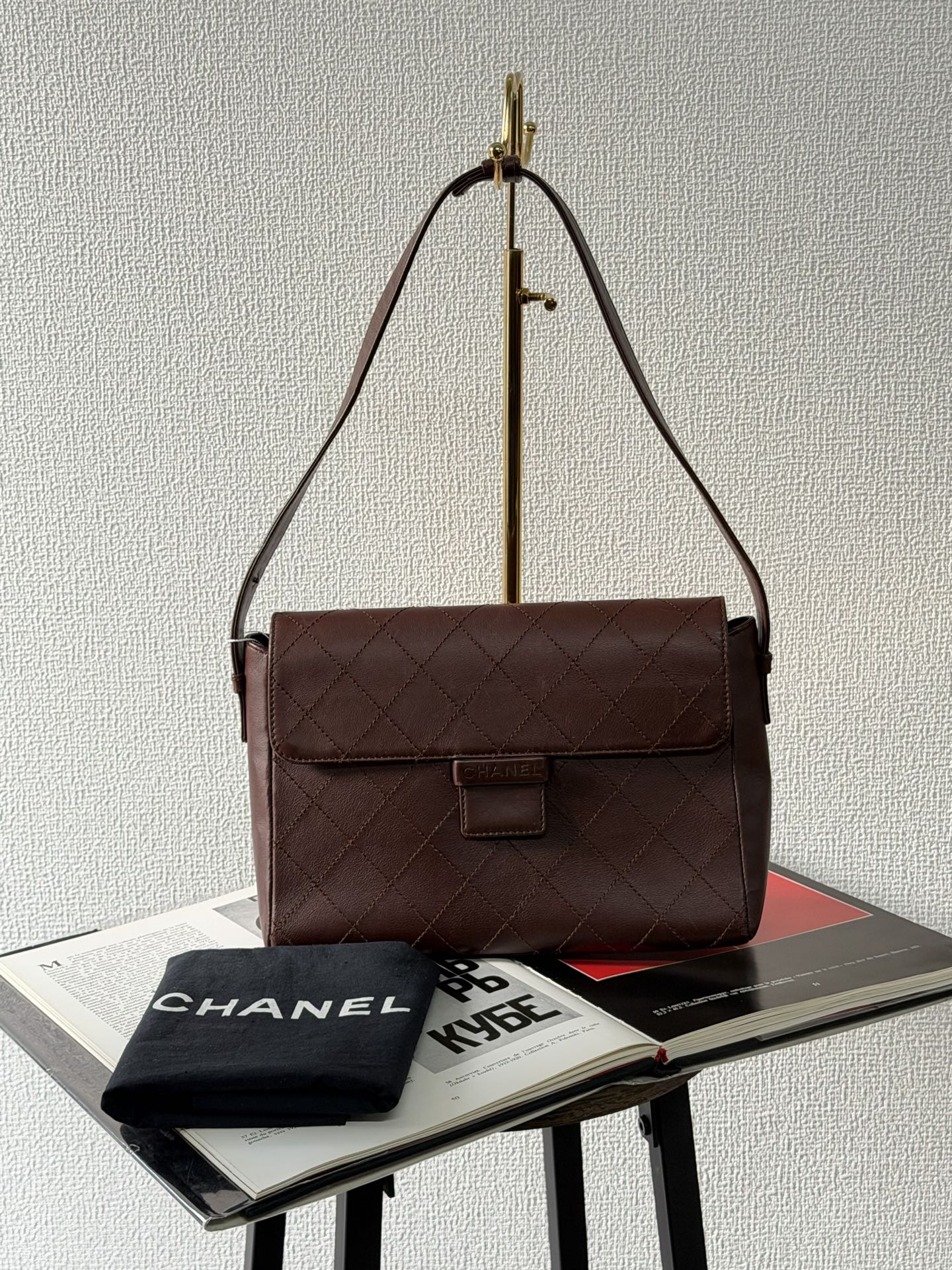 CHANEL Genuine Quilted Handbag