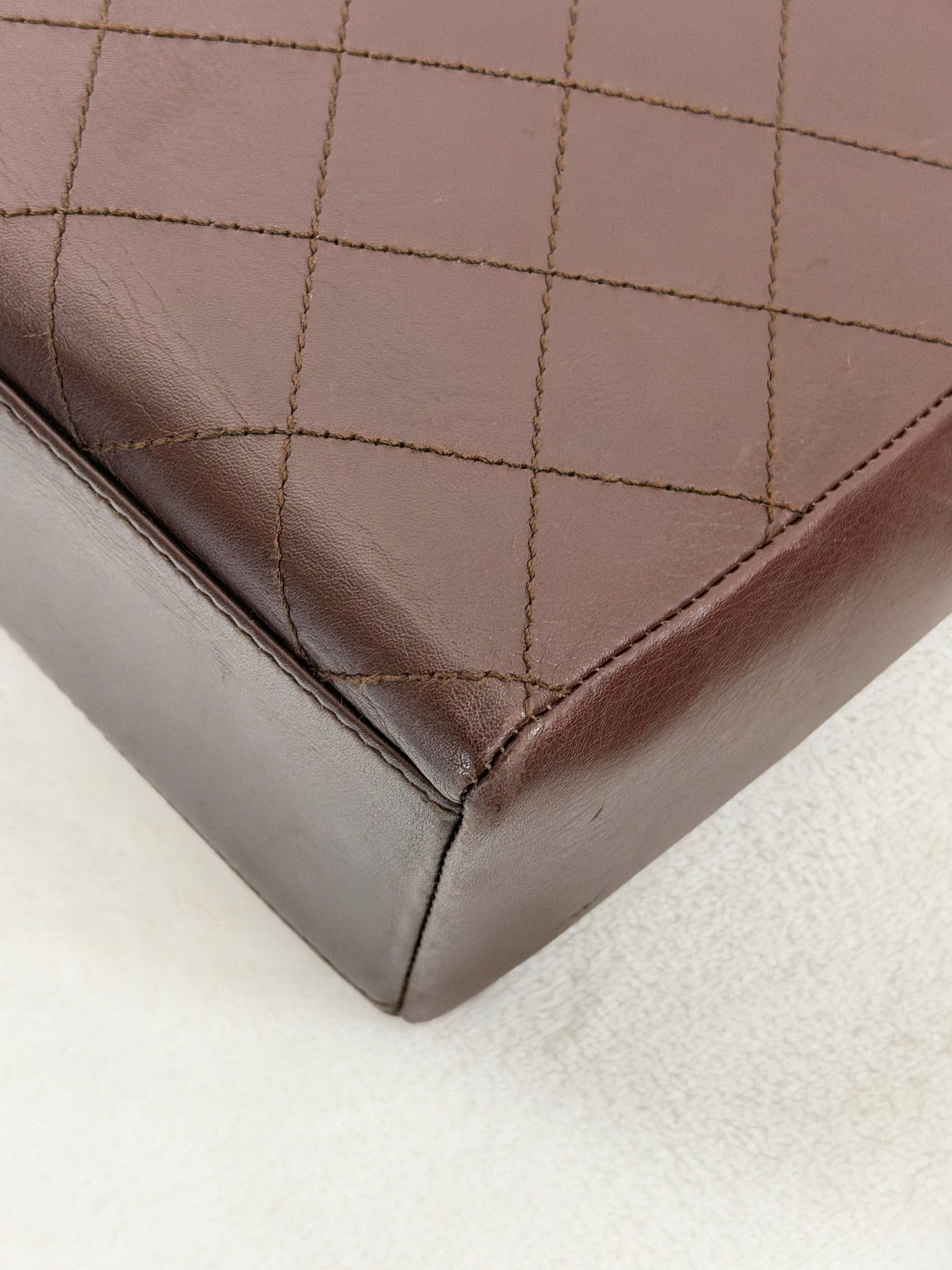 CHANEL Genuine Quilted Handbag