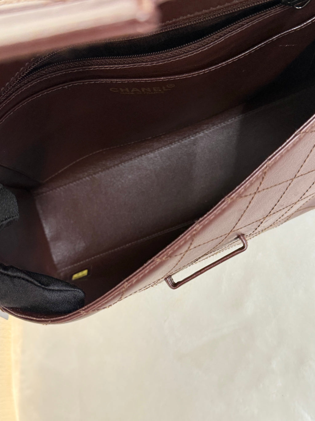 CHANEL Genuine Quilted Handbag
