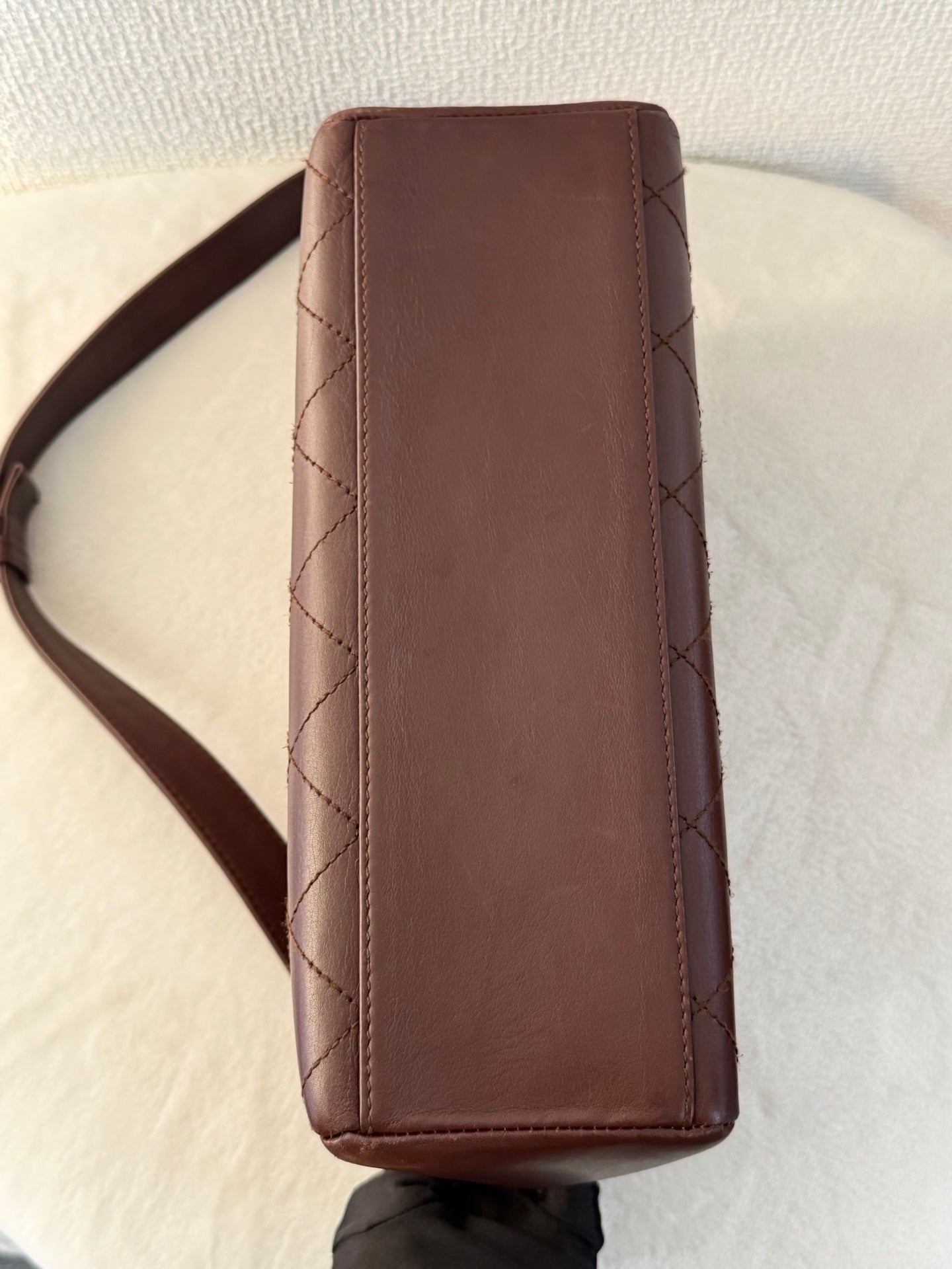 CHANEL Genuine Quilted Handbag