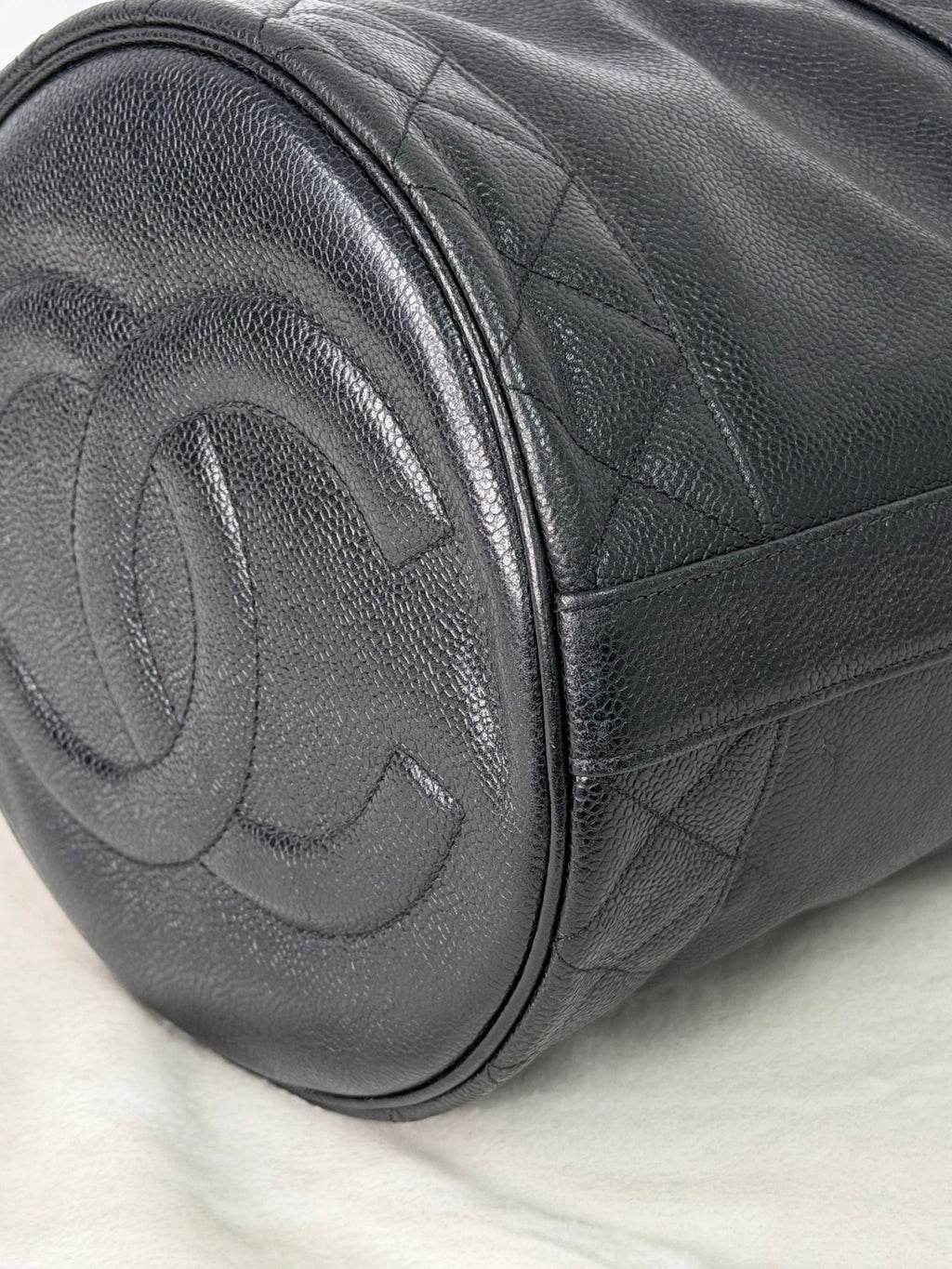 CHANEL Genuine Bucket Shoulderbag Set