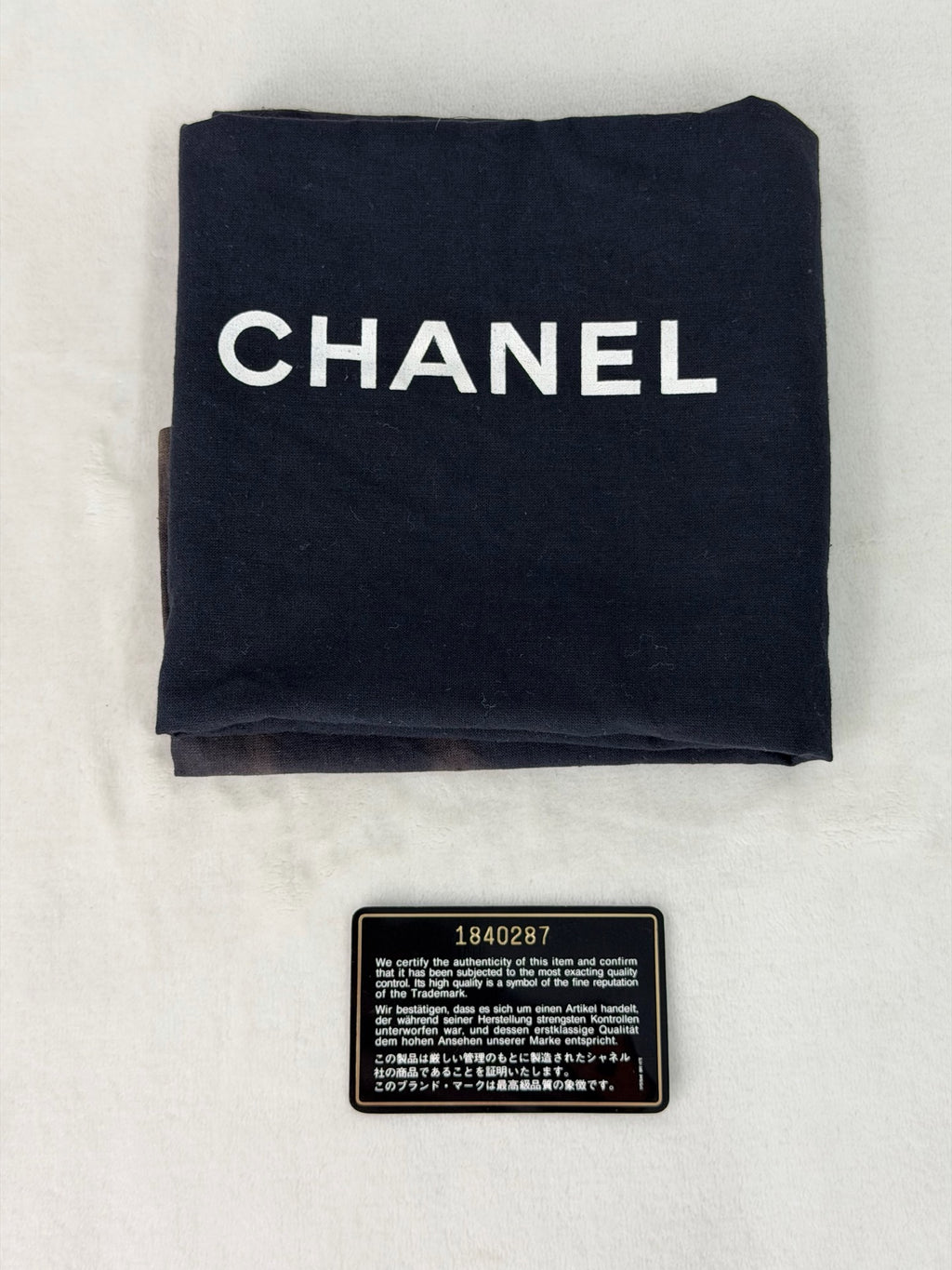 CHANEL Genuine Bucket Shoulderbag Set