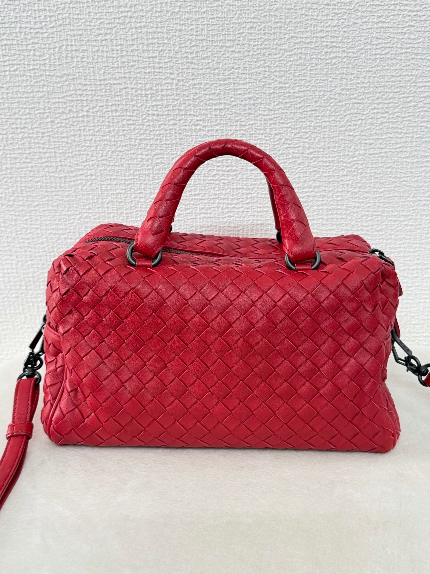 BOTTEGA VENETA Intrecciato Boston 2WAY Handbag
