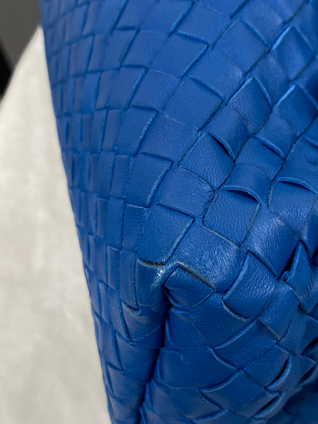 BOTTEGA VENETTA Intrecciato Shoulderbag