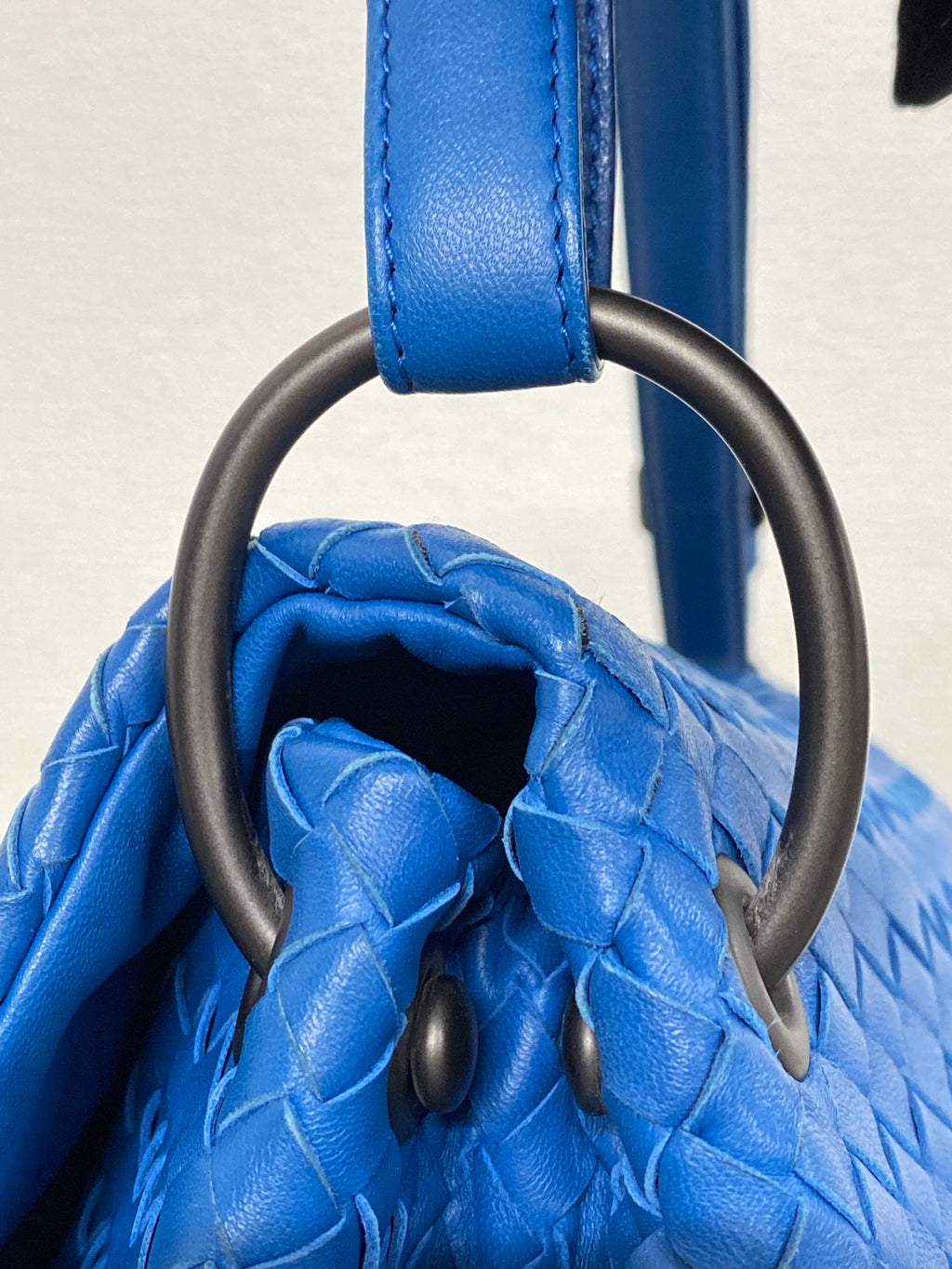 BOTTEGA VENETTA Intrecciato Shoulderbag