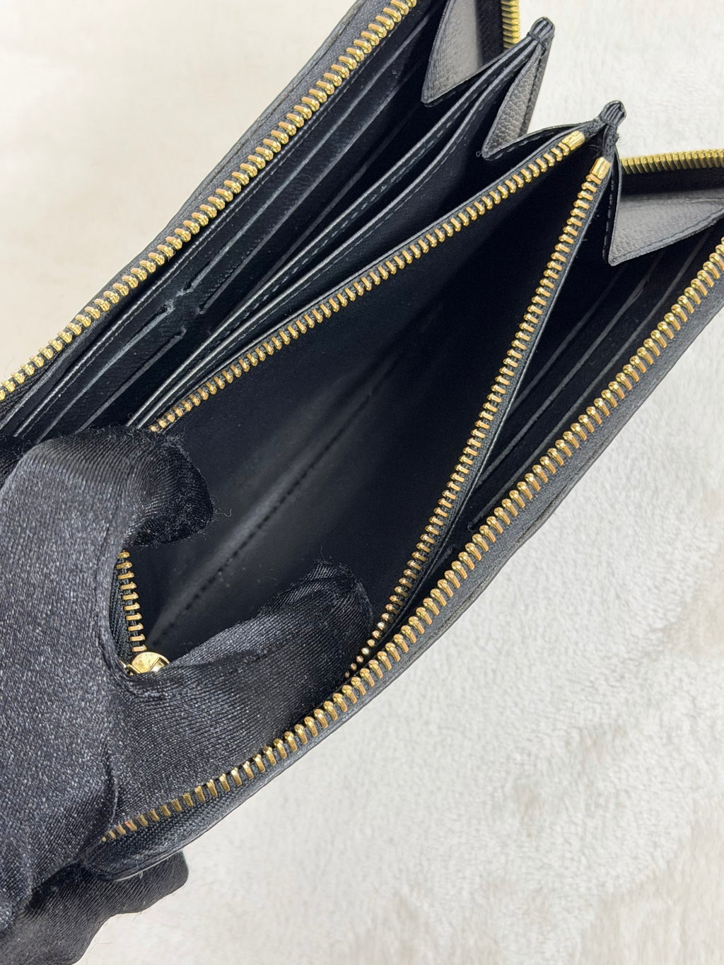 LOUIS VUITTON  Love Locks Collection Purse