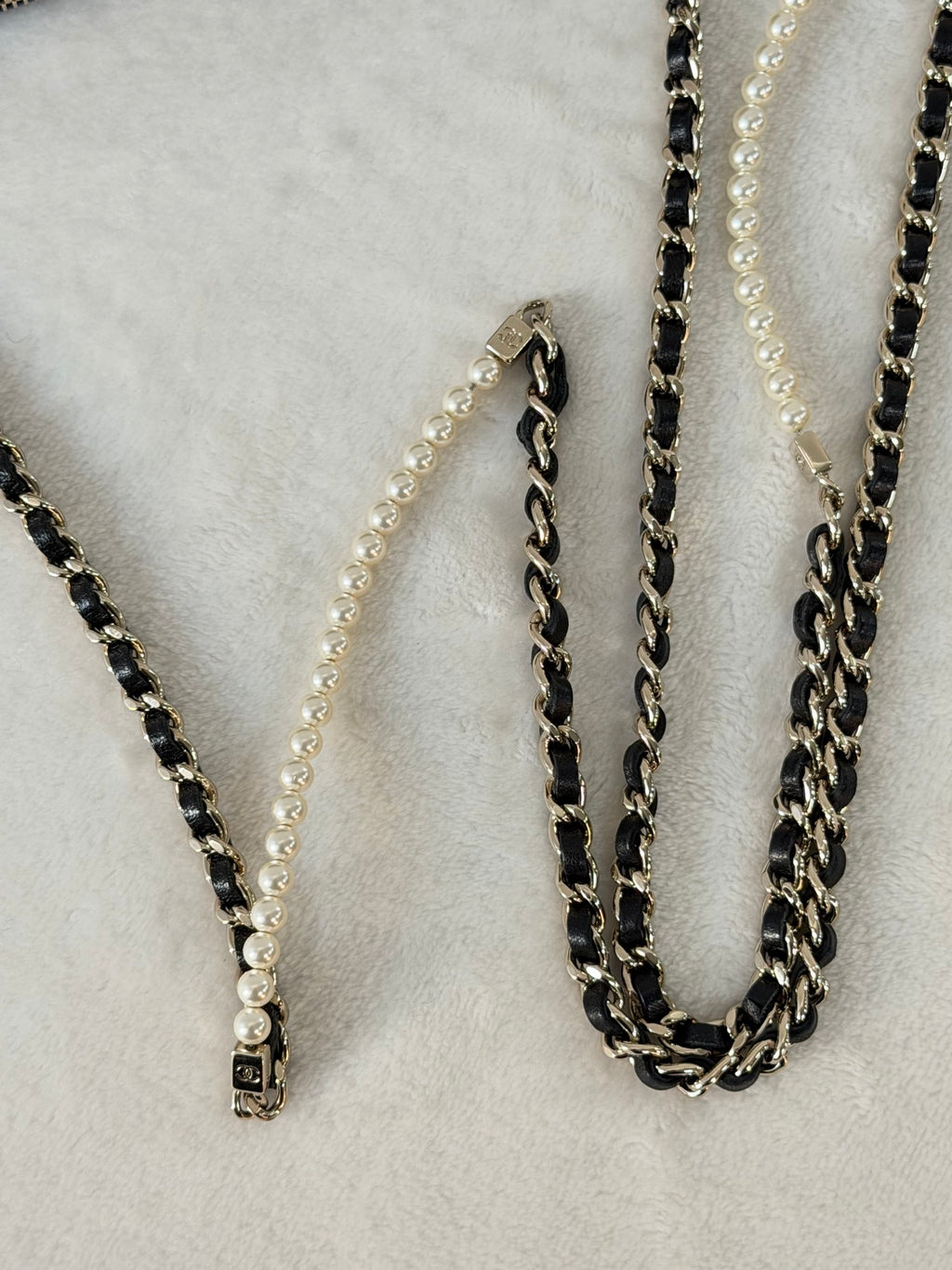 CHANEL WOC  Genuine ChainBag