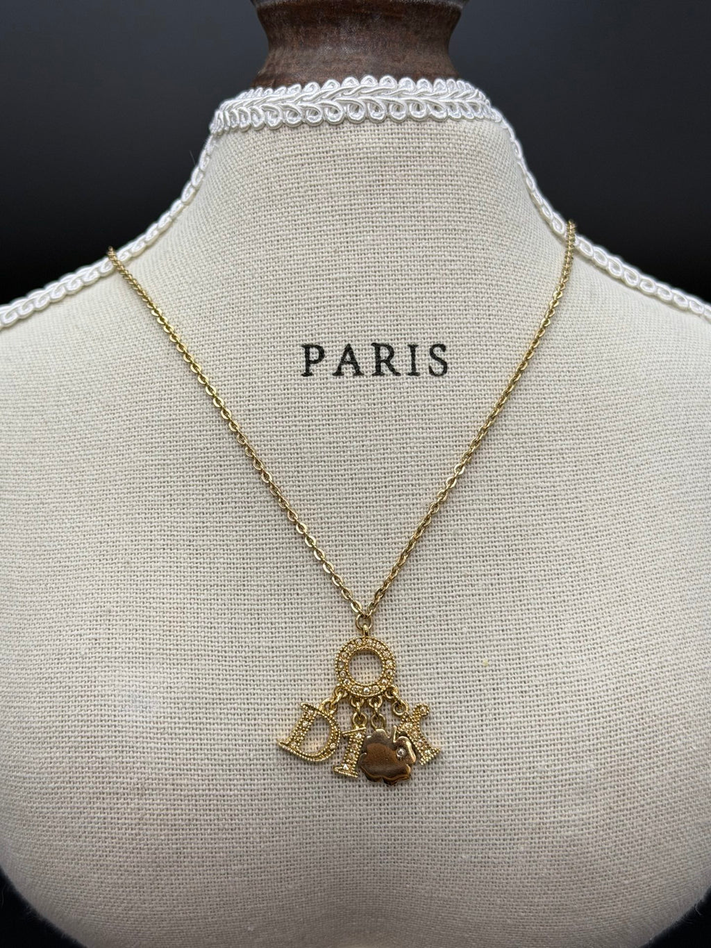 CHRISTIAN DIOR Clover Necklace