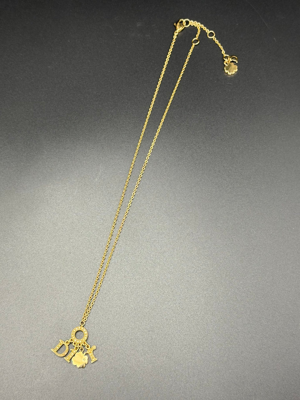 CHRISTIAN DIOR Clover Necklace