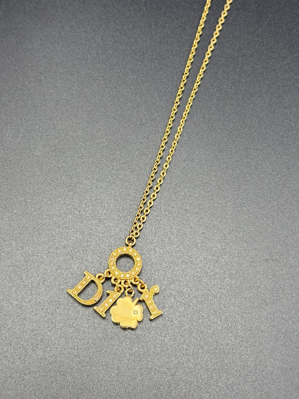 CHRISTIAN DIOR Clover Necklace