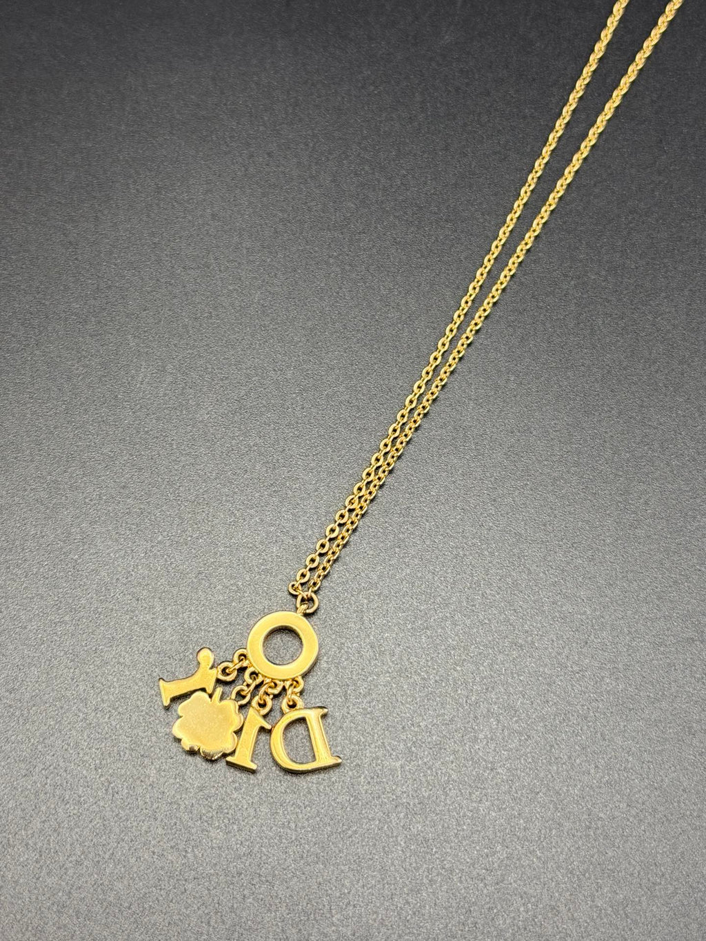CHRISTIAN DIOR Clover Necklace