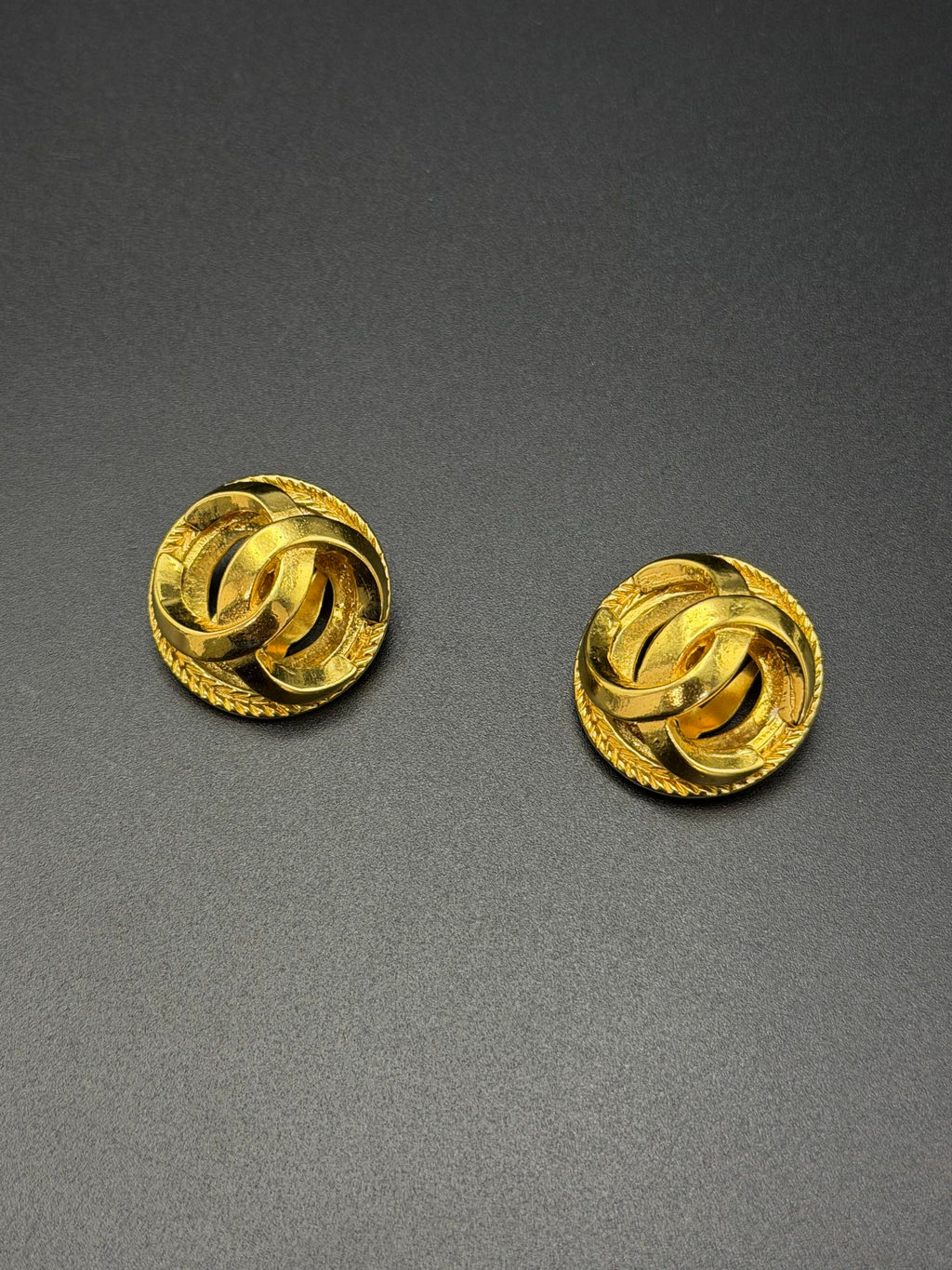 CHANEL Double-C Earring Clips On