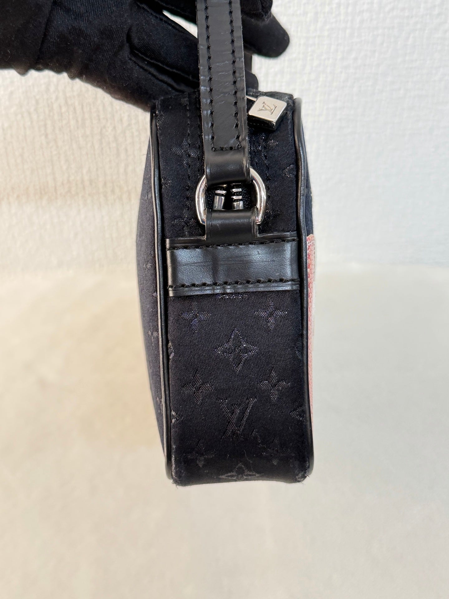 LOUIS VUITTON Conte de Fees Collection Limited Shoulderbag