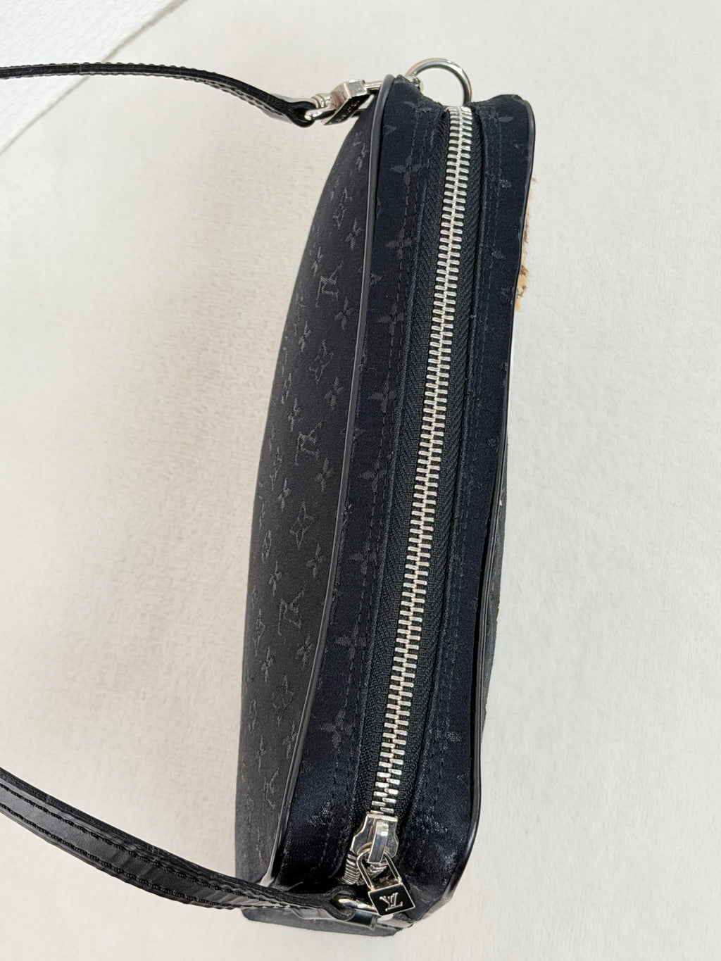 LOUIS VUITTON Conte de Fees Collection Limited Shoulderbag