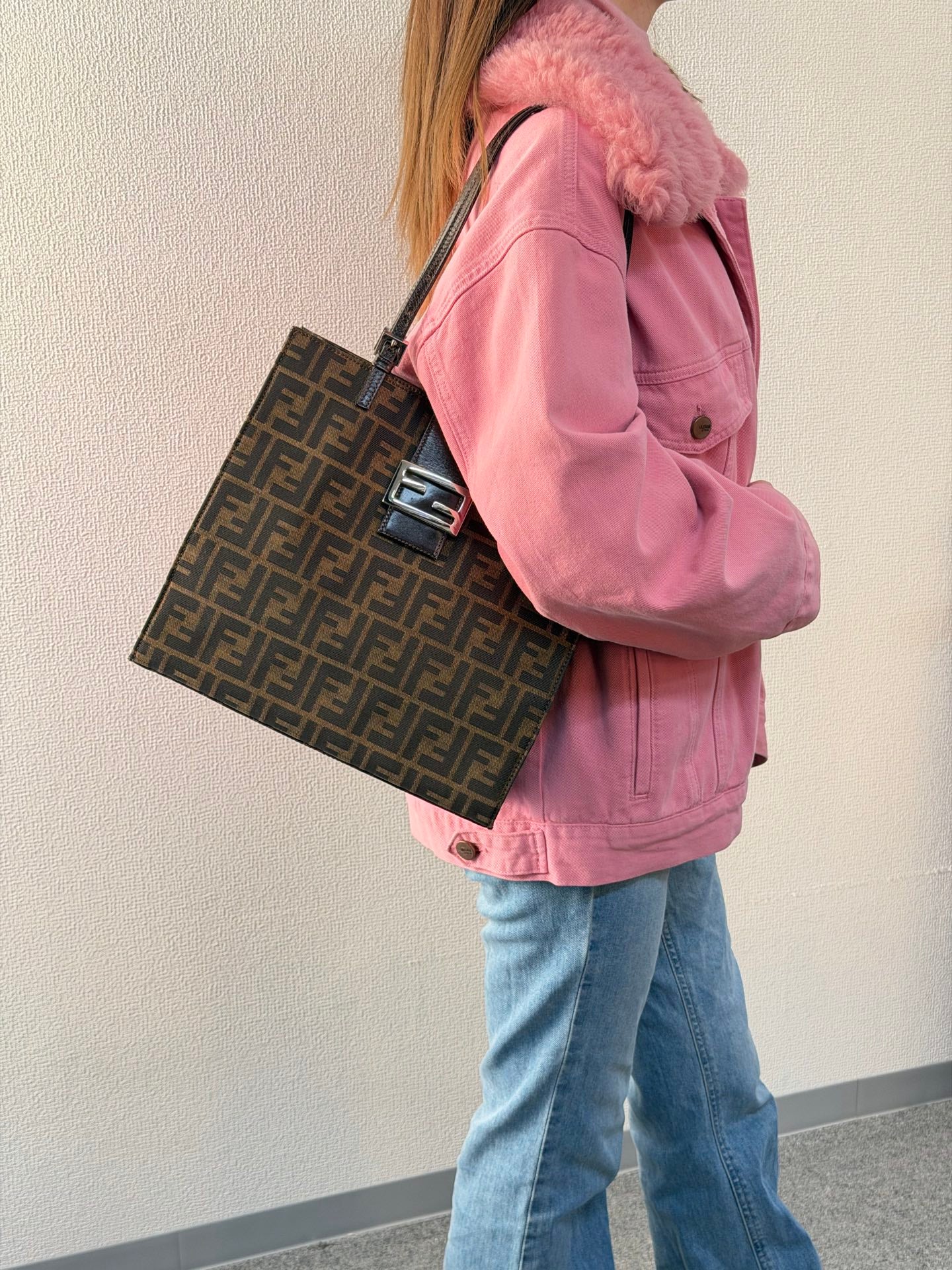 FENDI Score Bag Medium