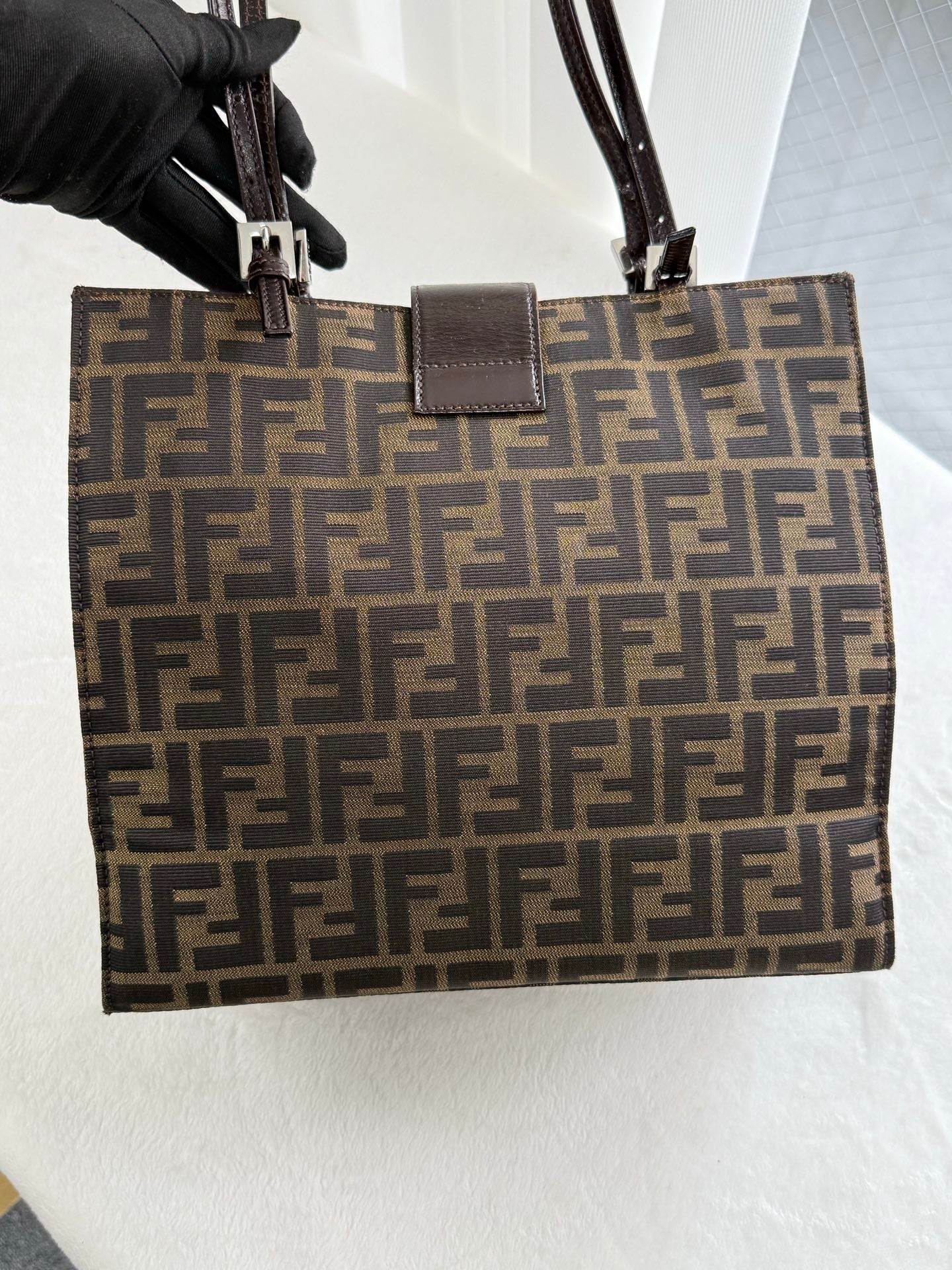 FENDI Score Bag Medium