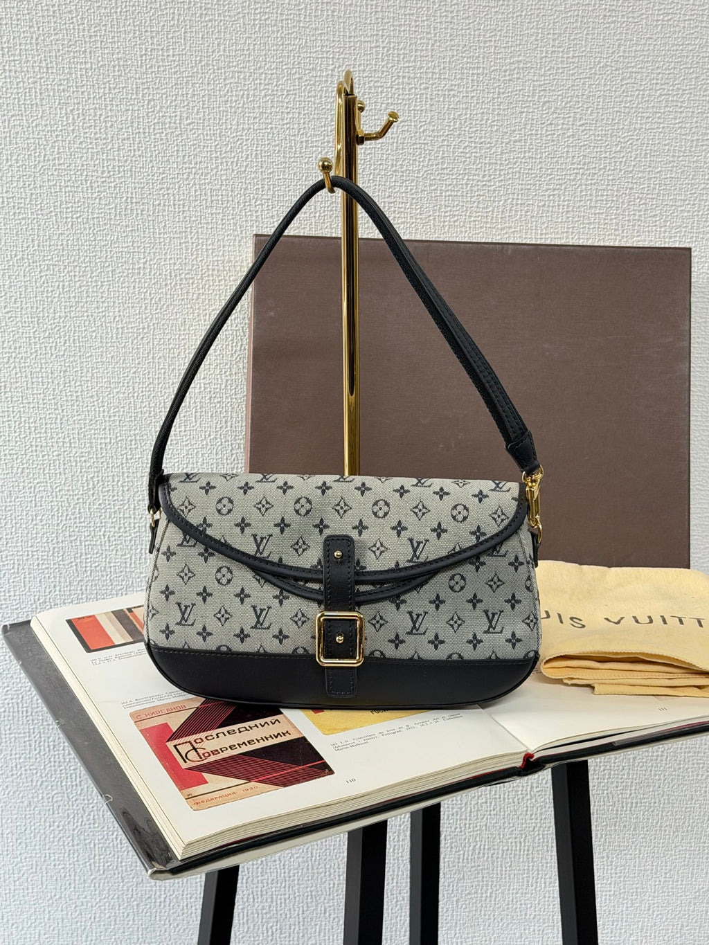 LOUIS VUITTON Denim Monogram Shoulderbag