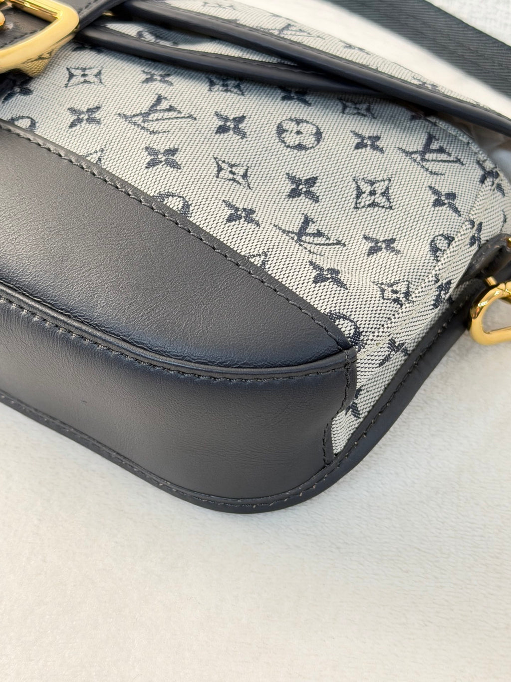 LOUIS VUITTON Denim Monogram Shoulderbag