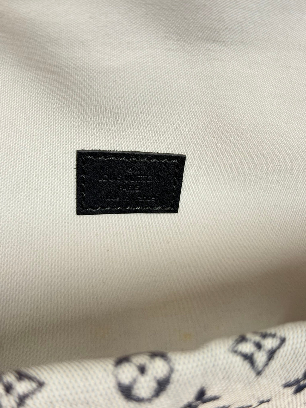 LOUIS VUITTON Denim Monogram Shoulderbag