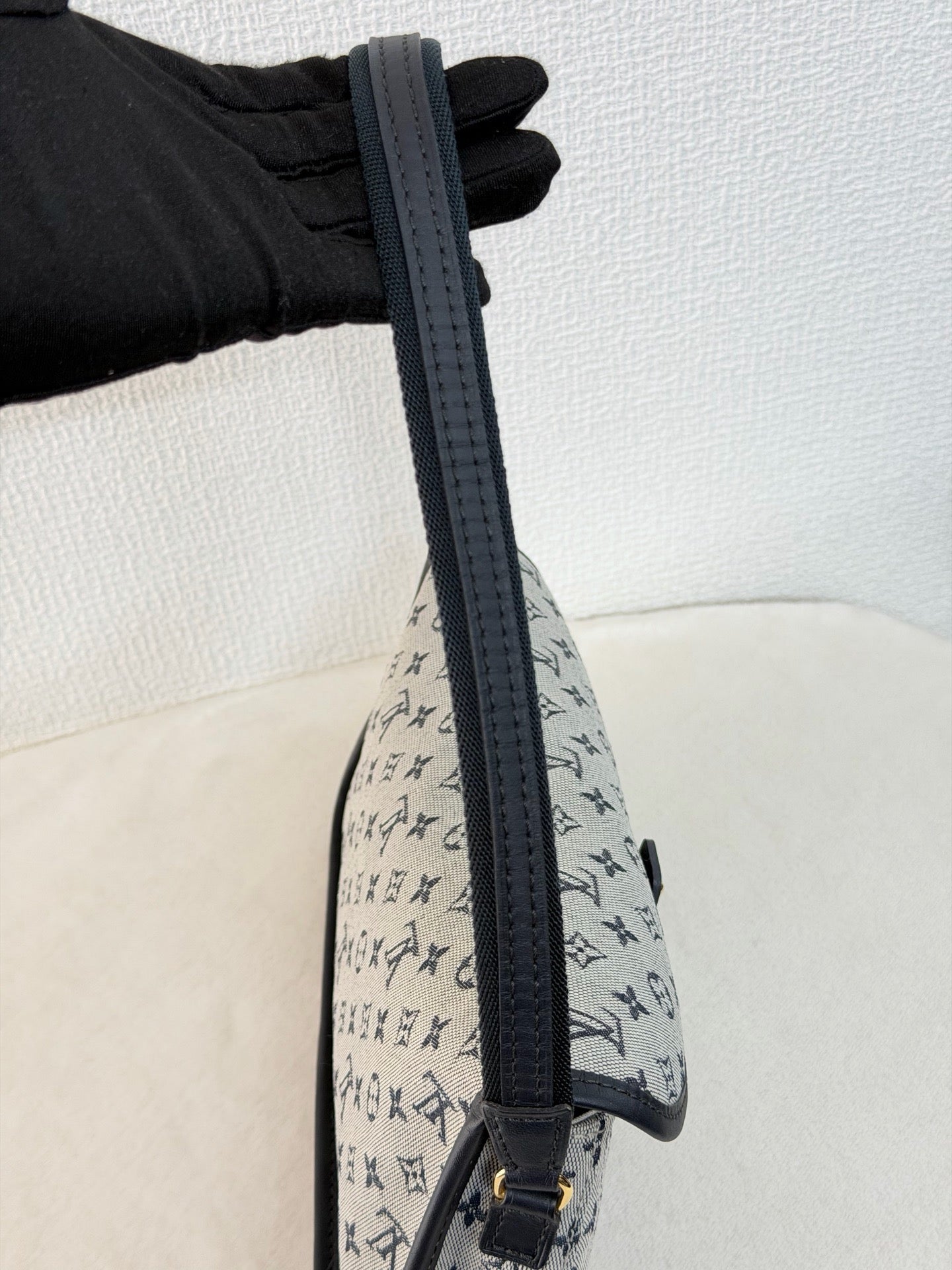 LOUIS VUITTON Denim Monogram Shoulderbag