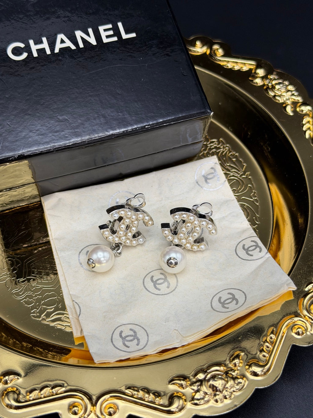 CHANEL Double-C Pearl 2WAY Earrings
