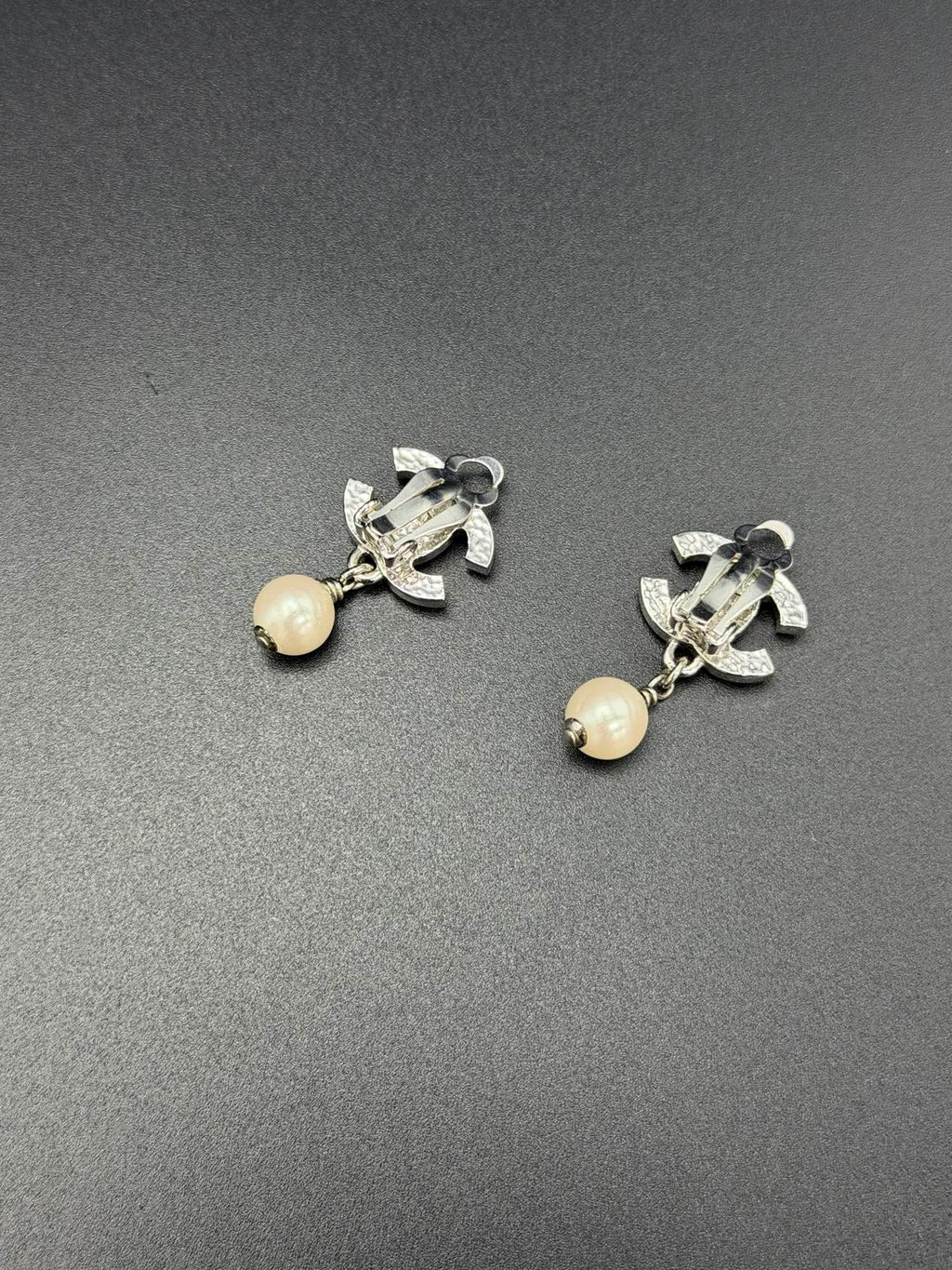 CHANEL Double-C Pearl 2WAY Earrings