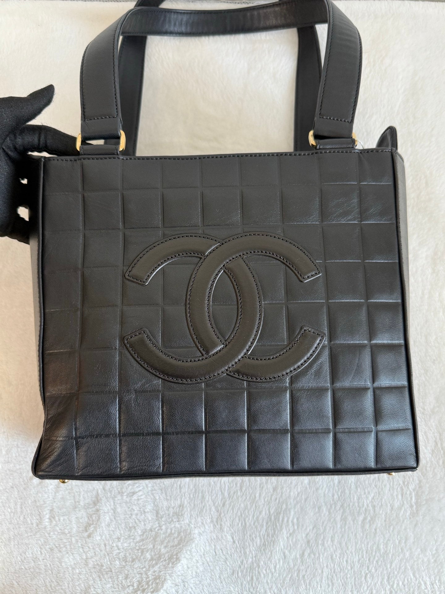 CHANEL Genine Ice Cube Handbag