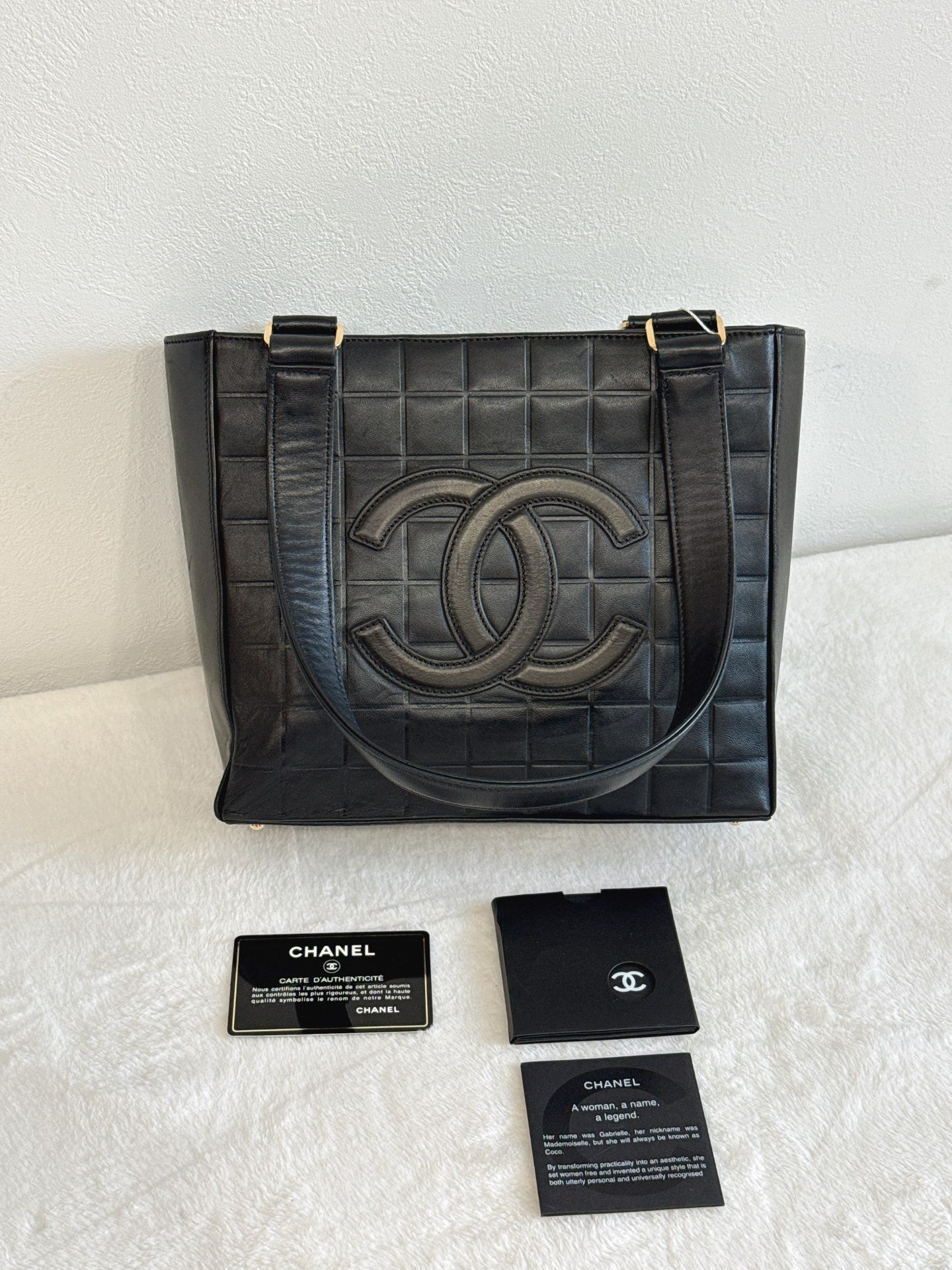 CHANEL Genine Ice Cube Handbag