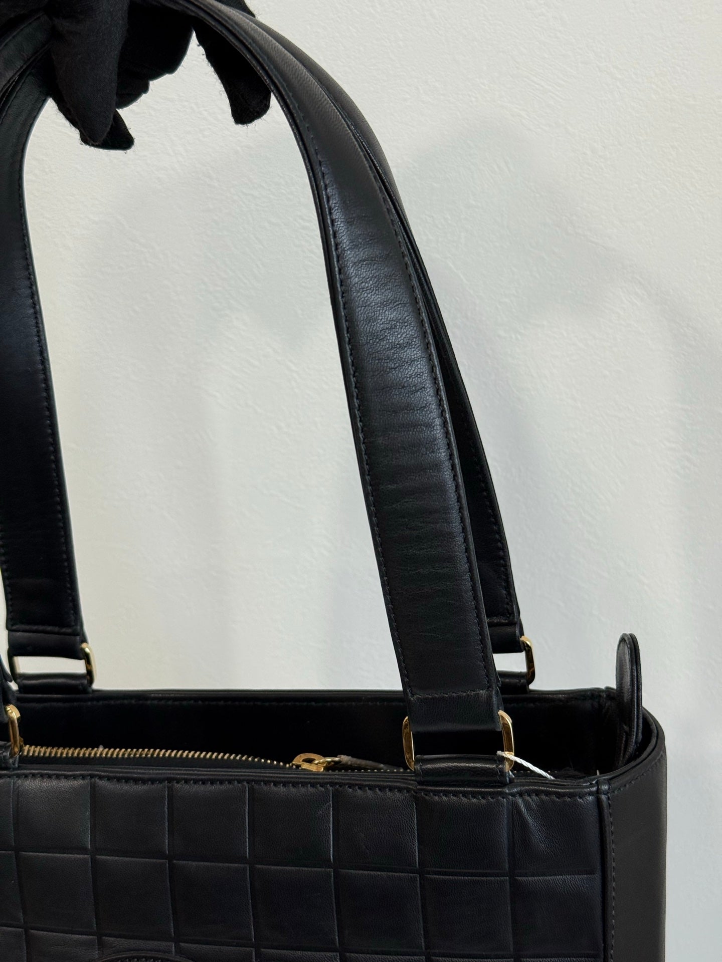 CHANEL Genine Ice Cube Handbag