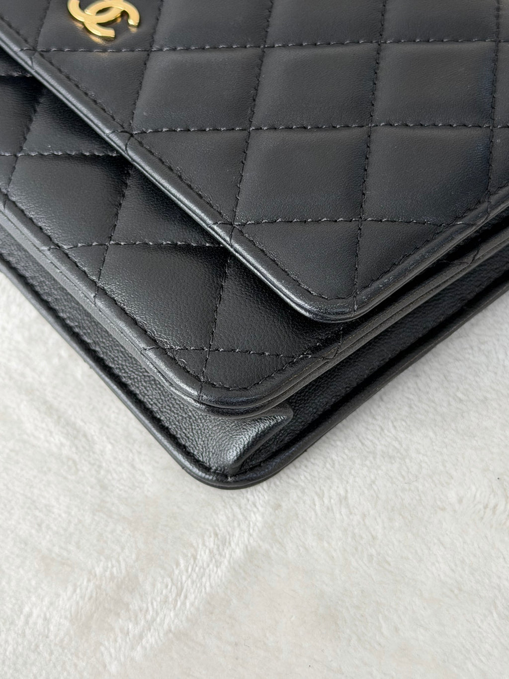 CHANEL Genuine Quilted Chainbag WOC