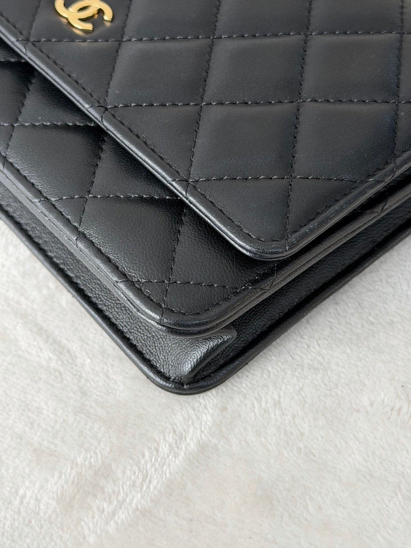 CHANEL Genuine Quilted Chainbag WOC