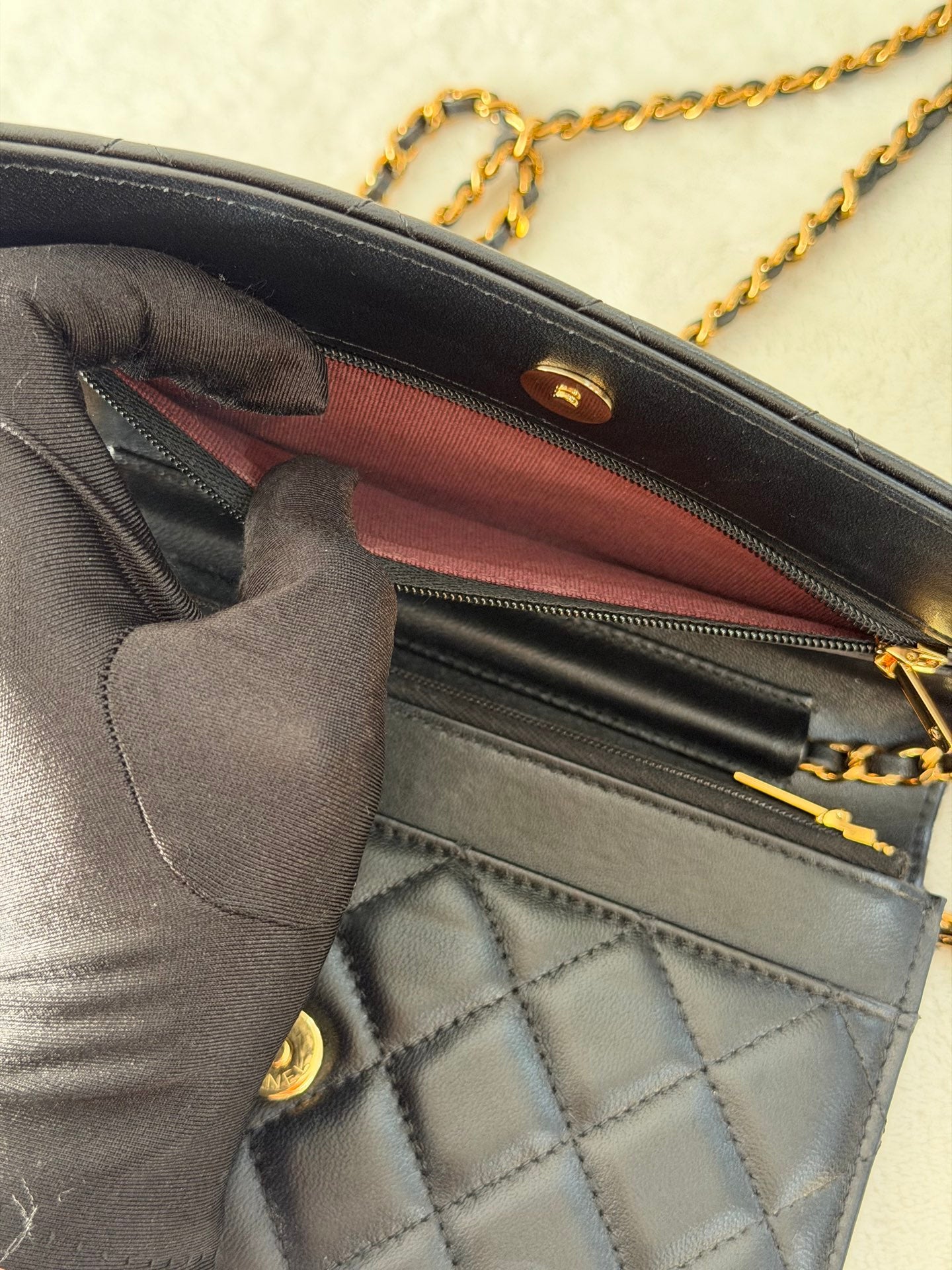 CHANEL Genuine Quilted Chainbag WOC