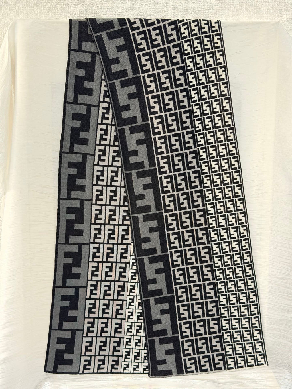 FENDI Zucchino Wool Scarf